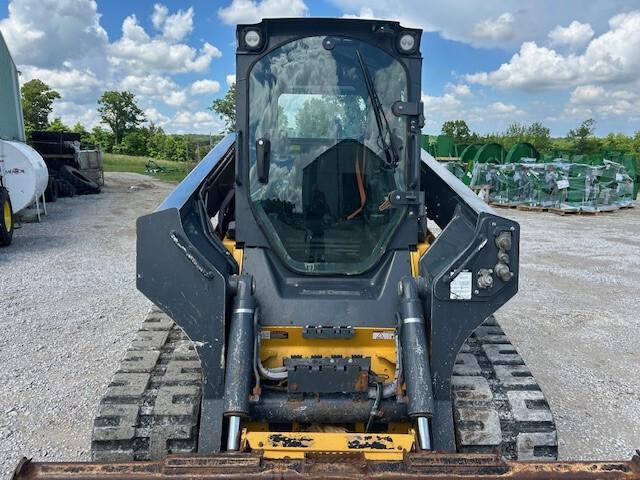 2019 John Deere 333G Image