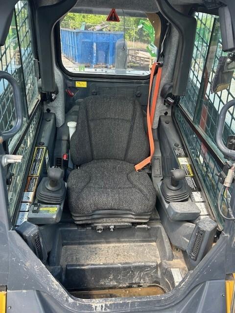 2019 John Deere 333G Image