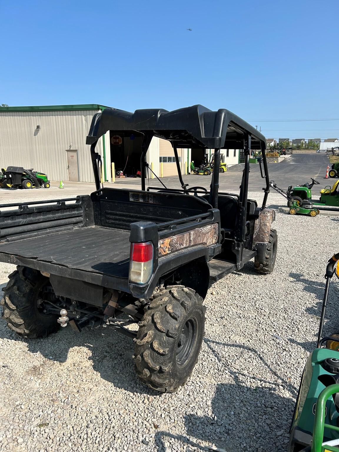 2016 John Deere XUV 825I S4 Image