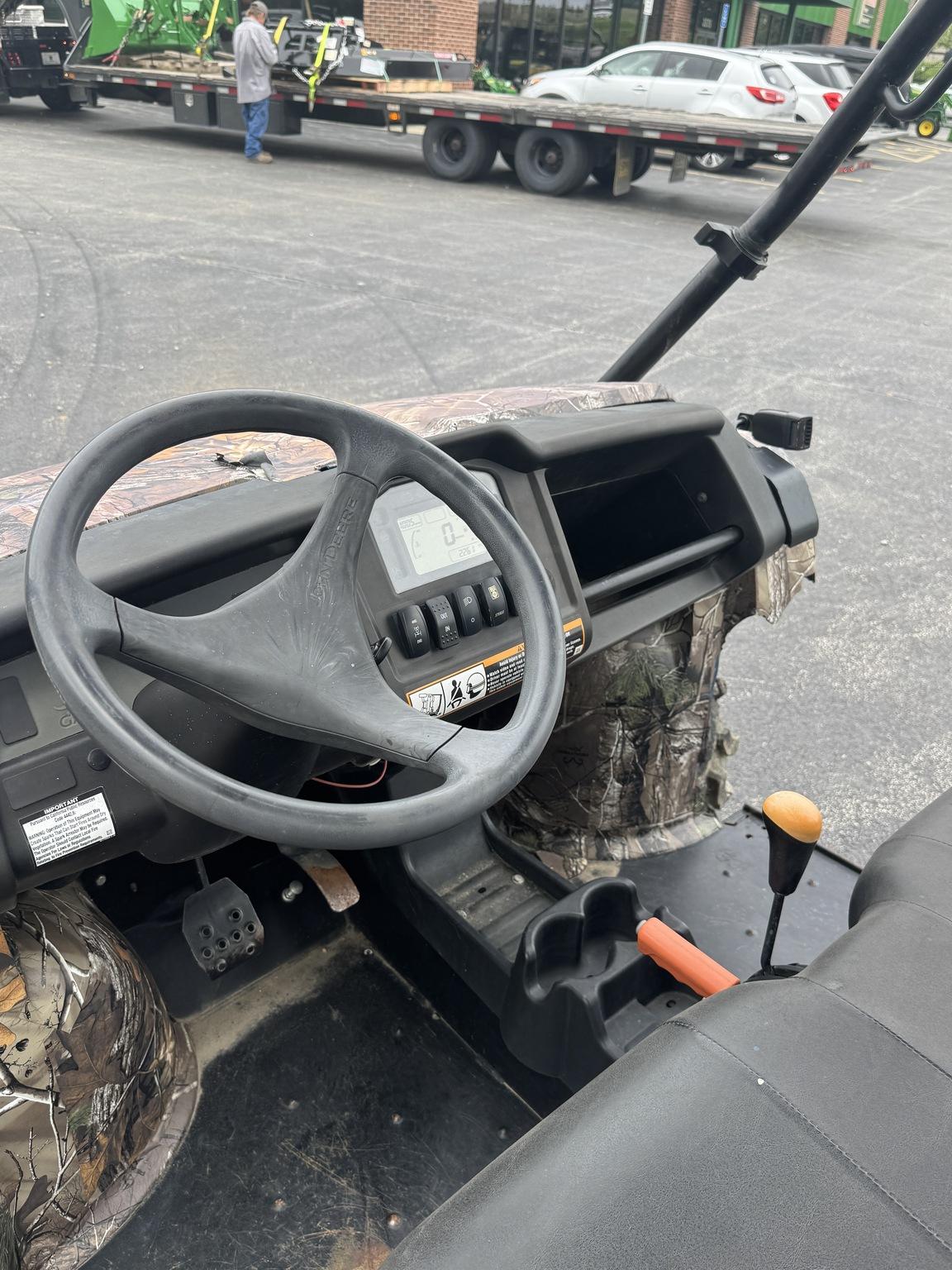 2016 John Deere XUV 825I S4 Image