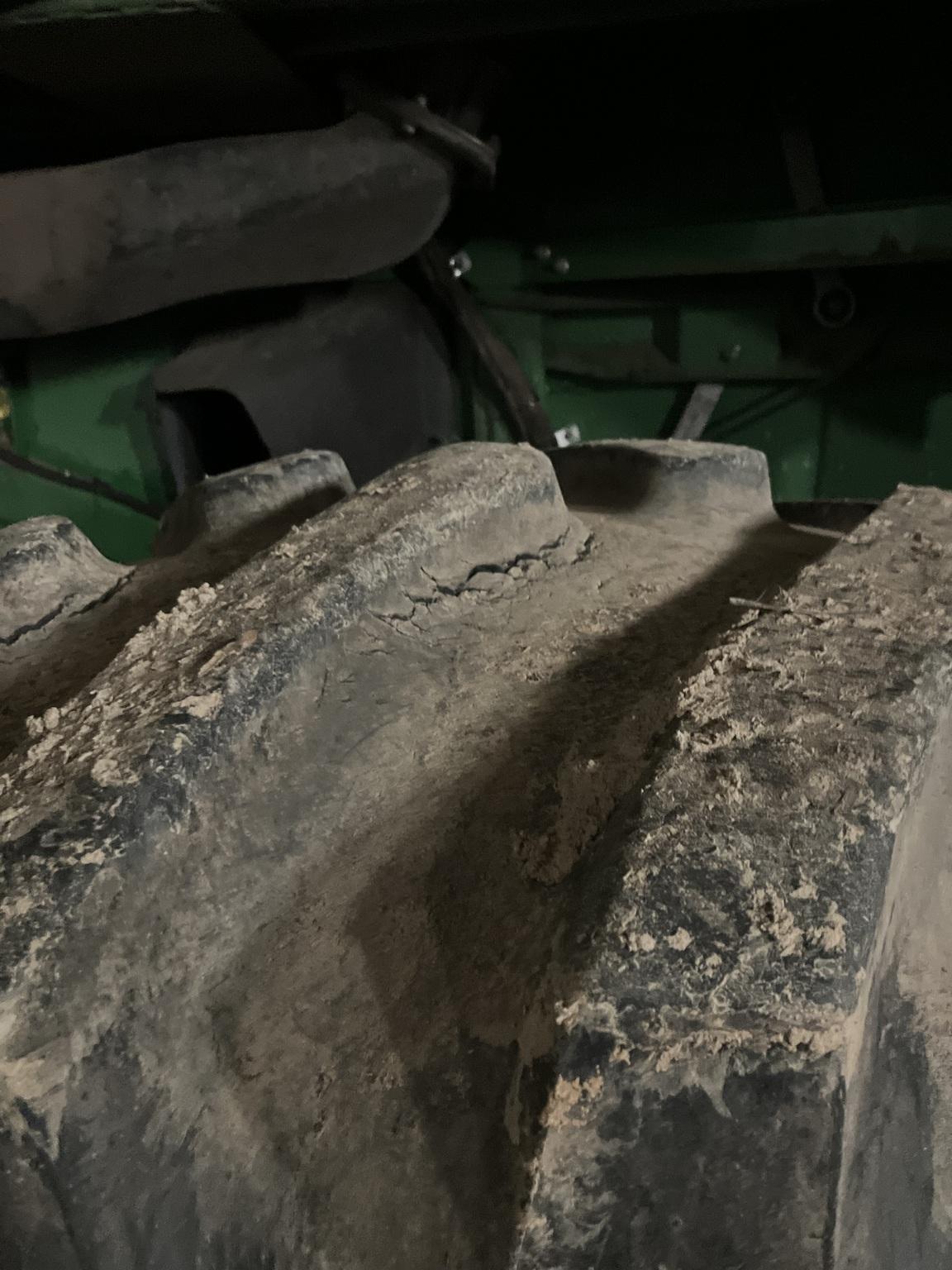 2013 John Deere S670 Image