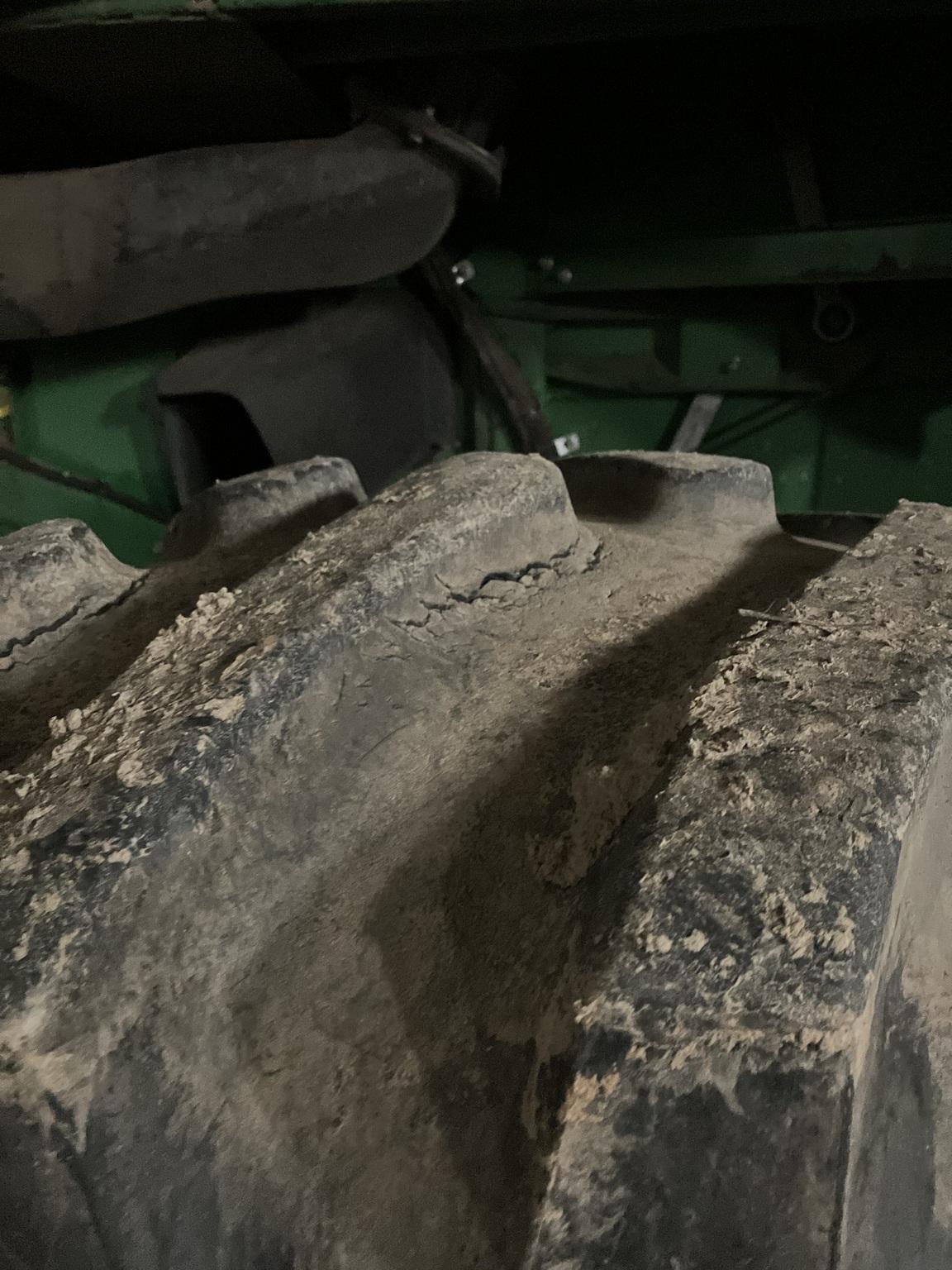 2013 John Deere S670 Image
