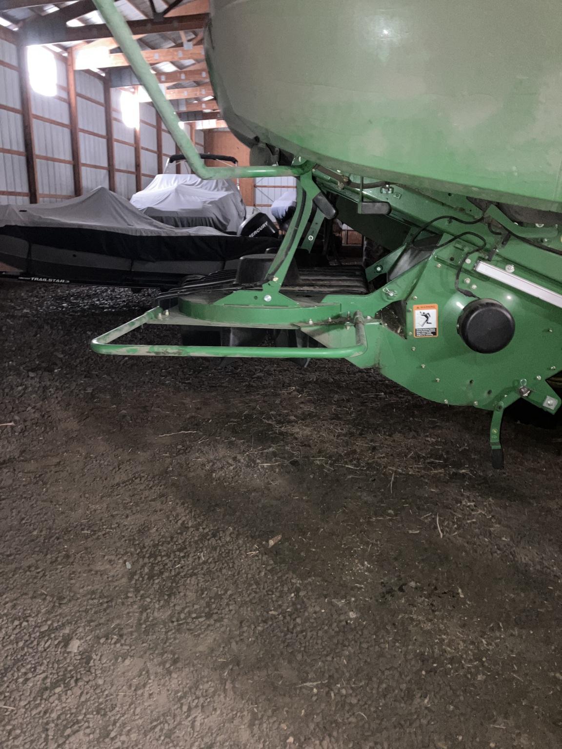 2013 John Deere S670 Image