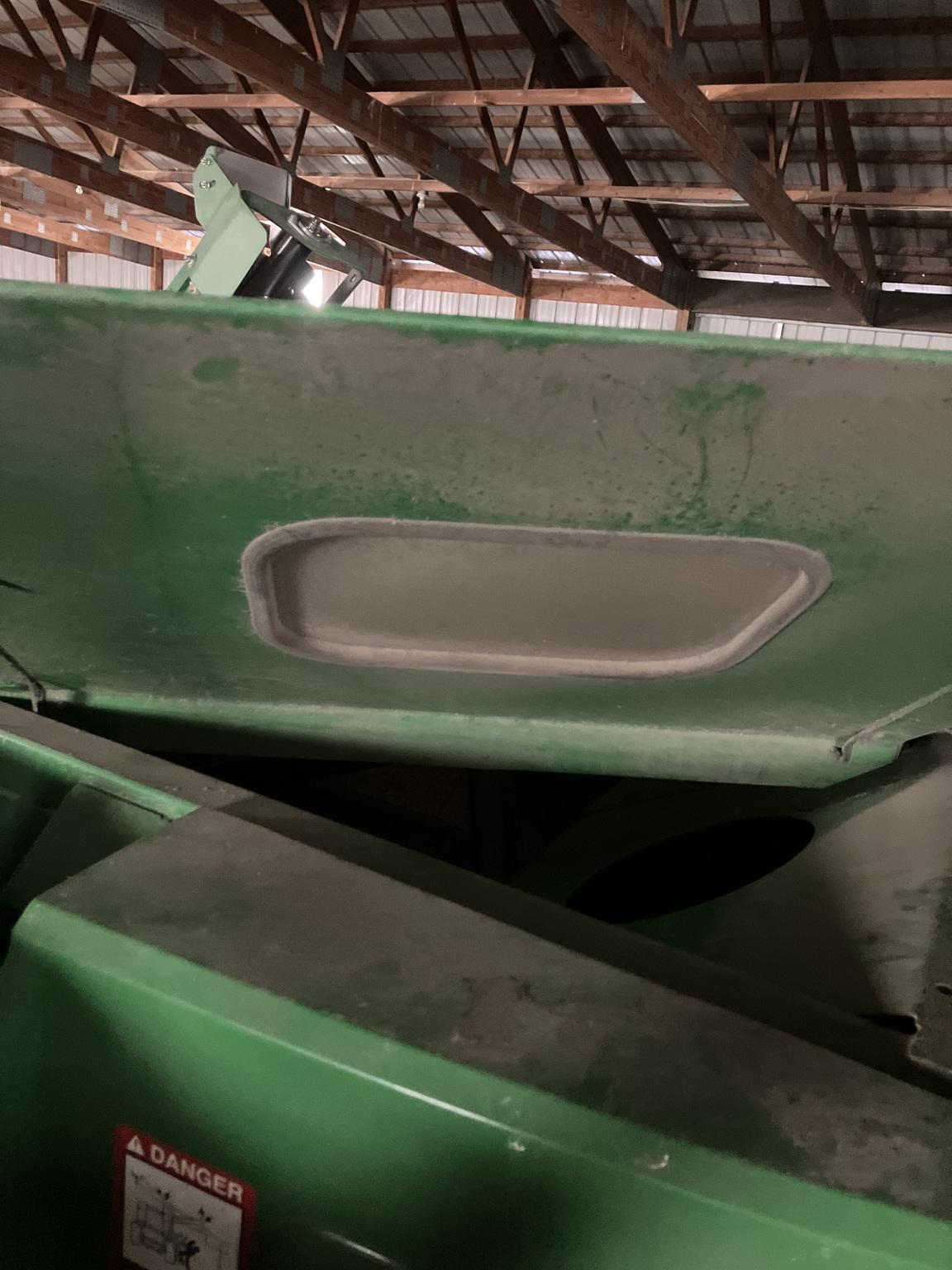 2013 John Deere S670 Image