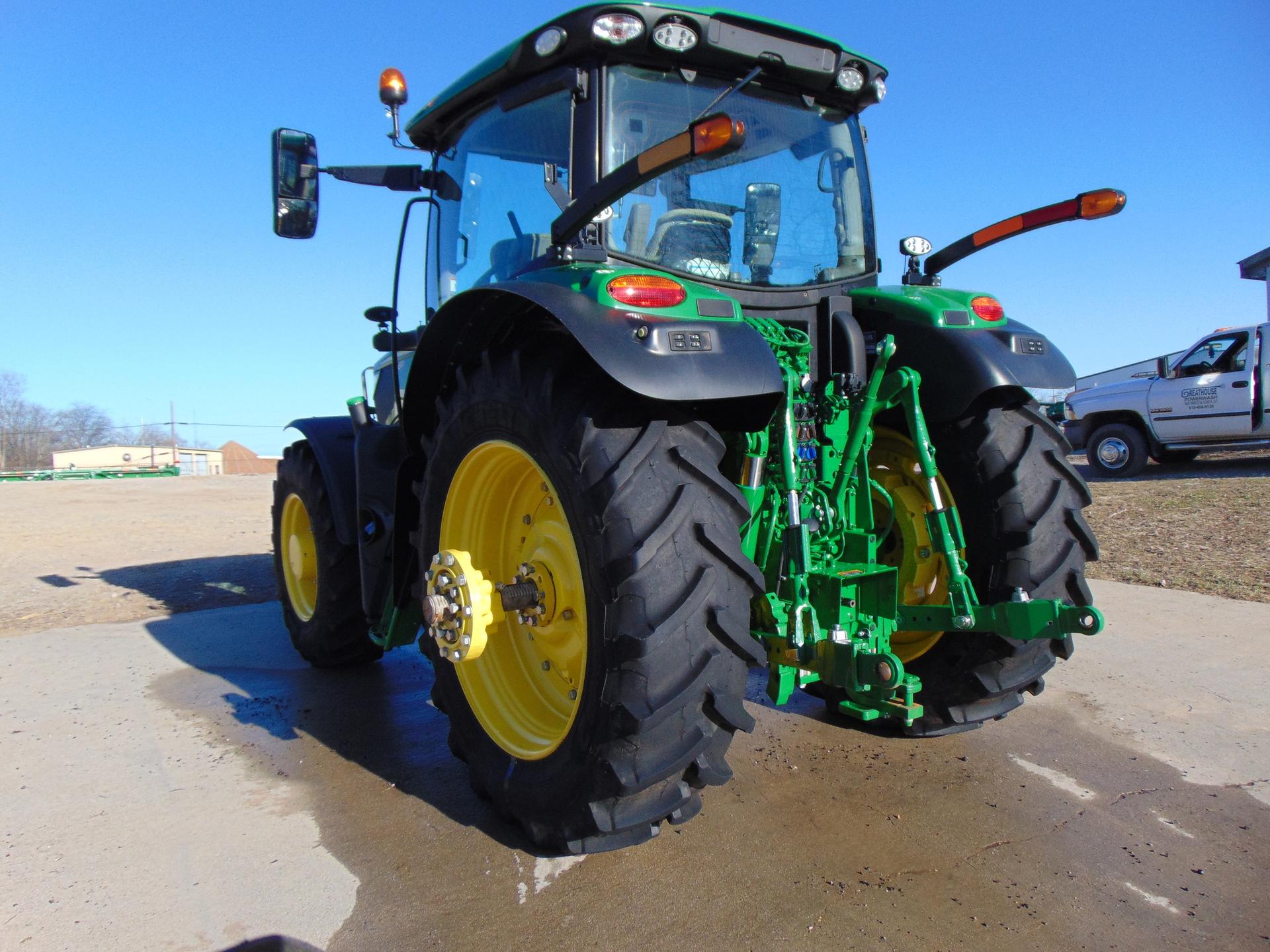 2023 John Deere 6R 155 Image
