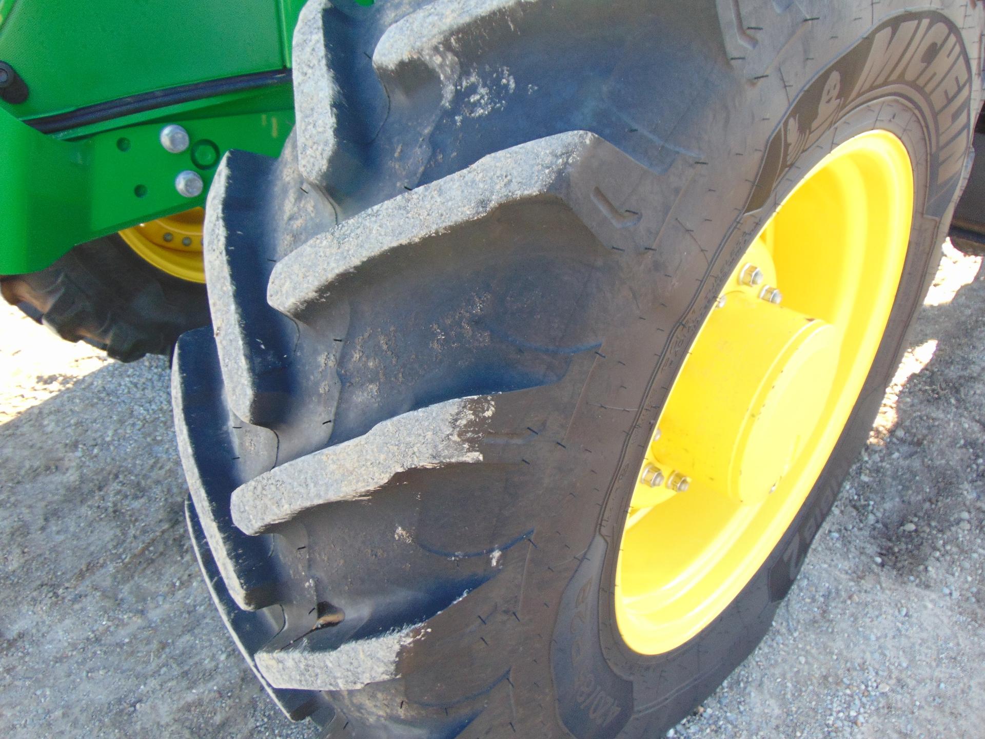 2023 John Deere 6R 155 Image
