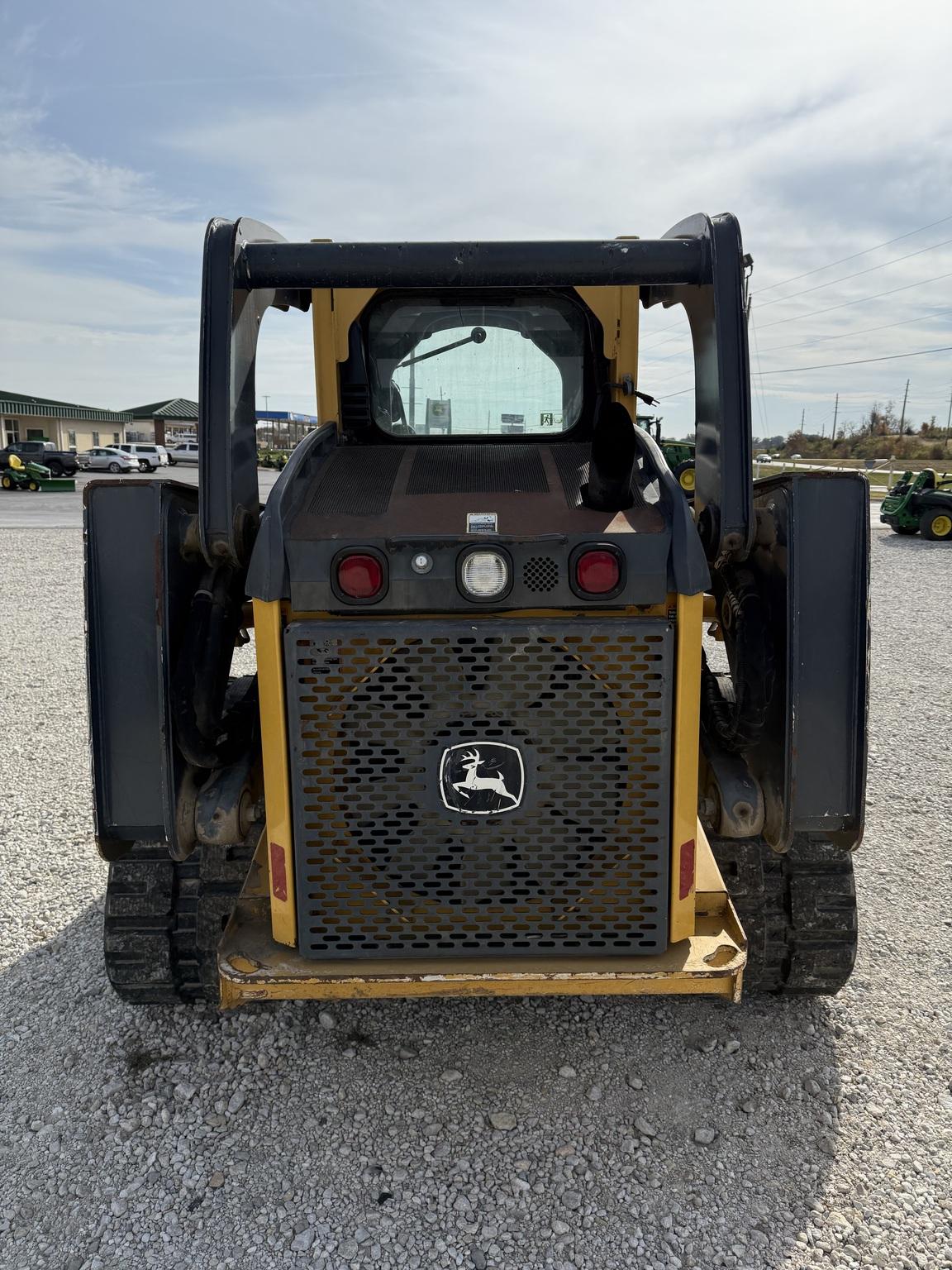 2010 John Deere 329D Image