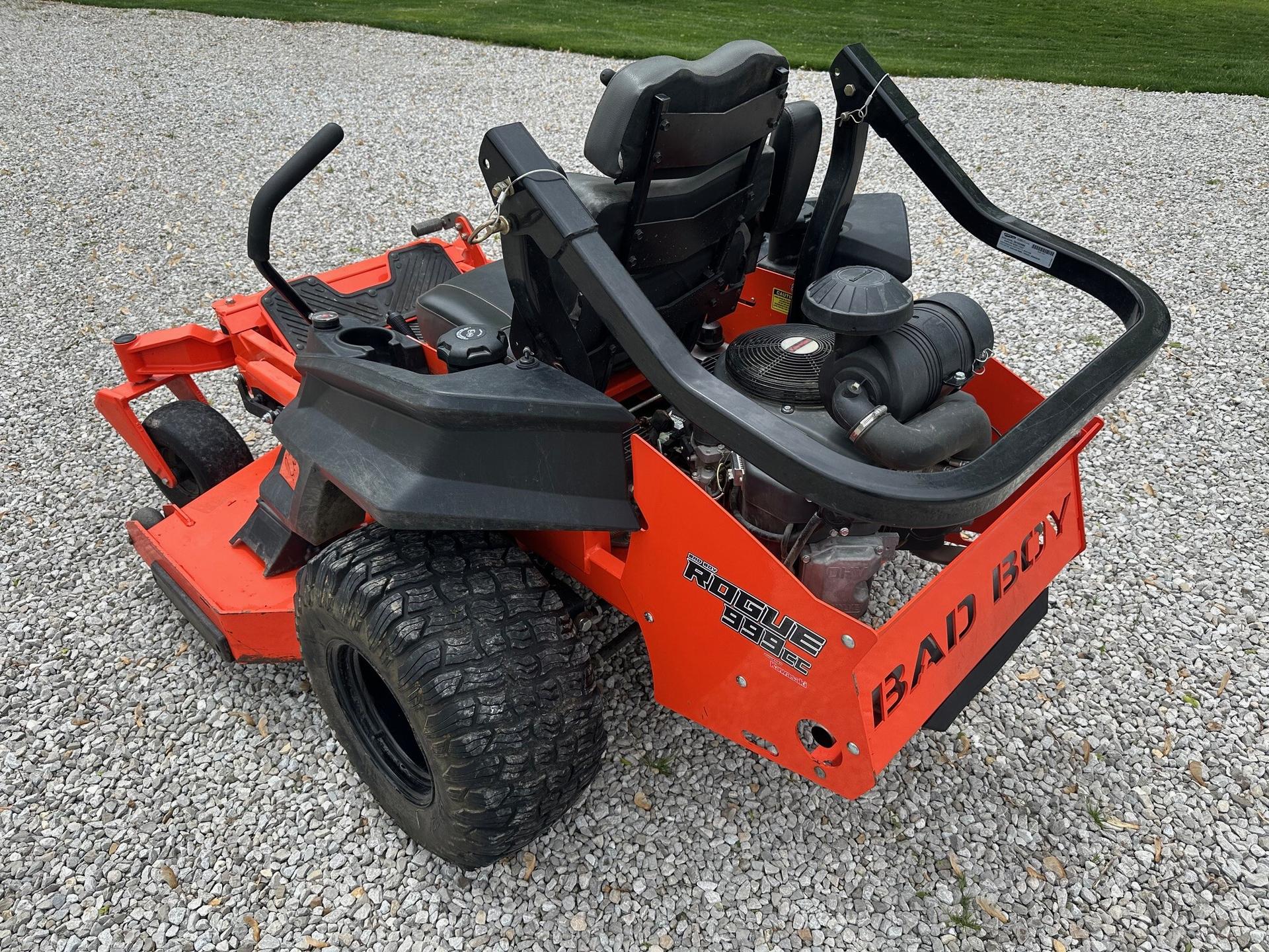 2020 Bad Boy ROGUE 6100 Image