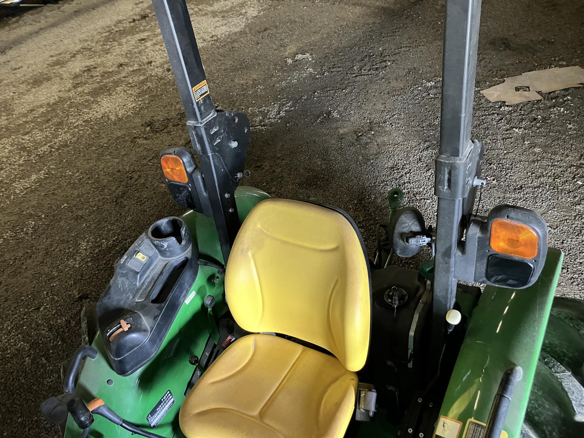 2022 John Deere 5055E Image