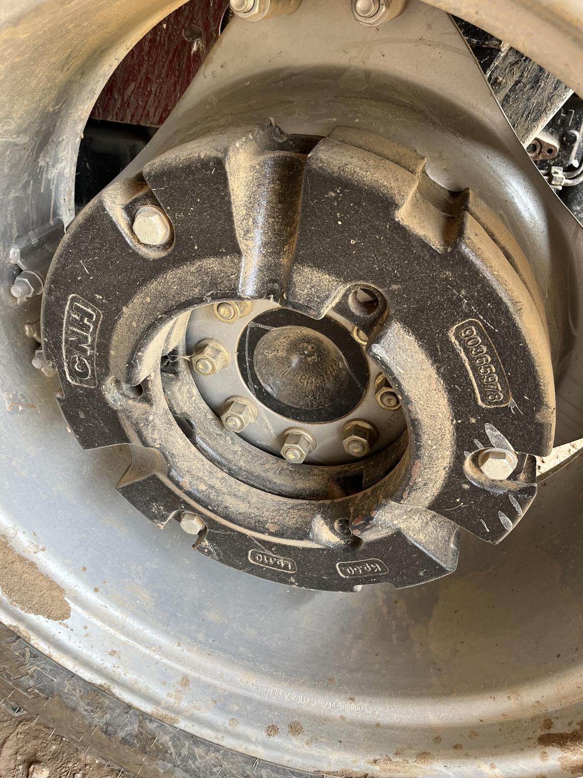 2021 Case IH Farmall 105A Image
