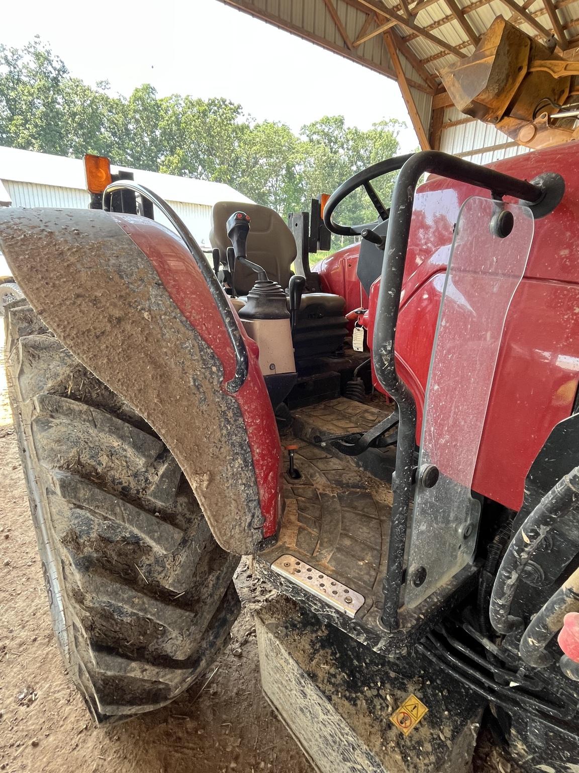 2021 Case IH Farmall 105A Image