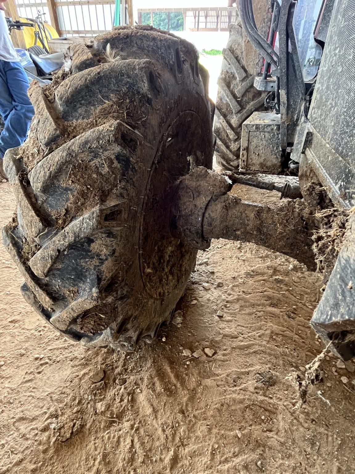 2021 Case IH Farmall 105A Image