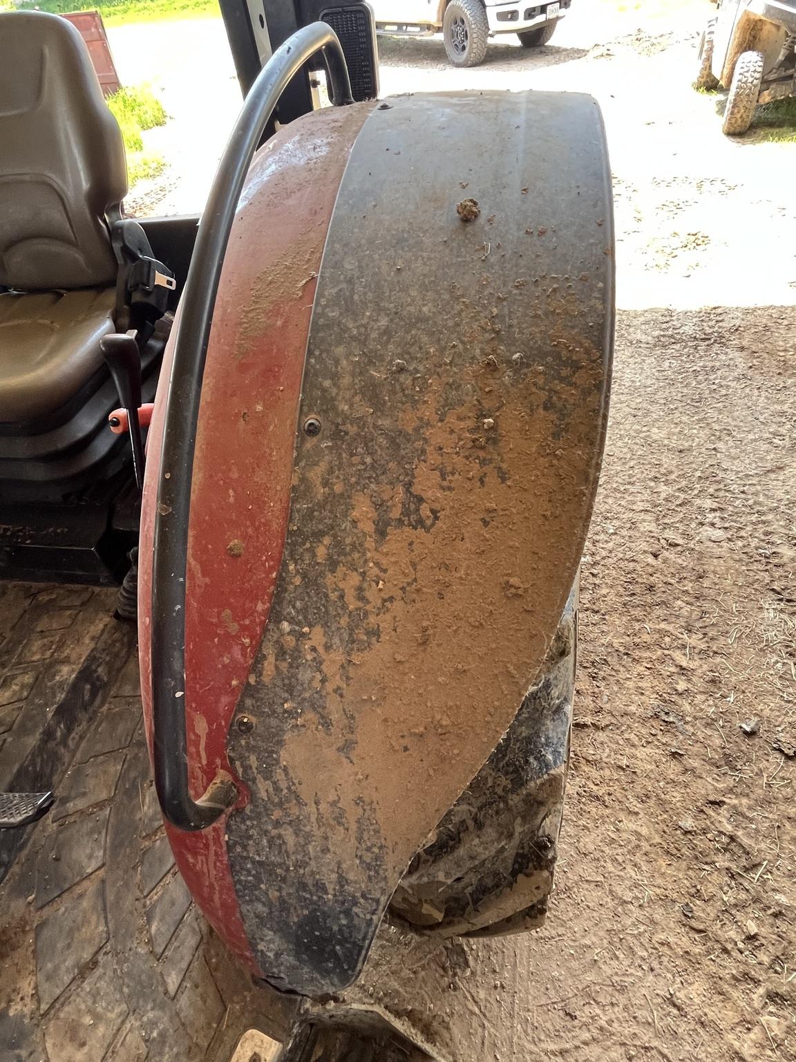 2021 Case IH Farmall 105A Image