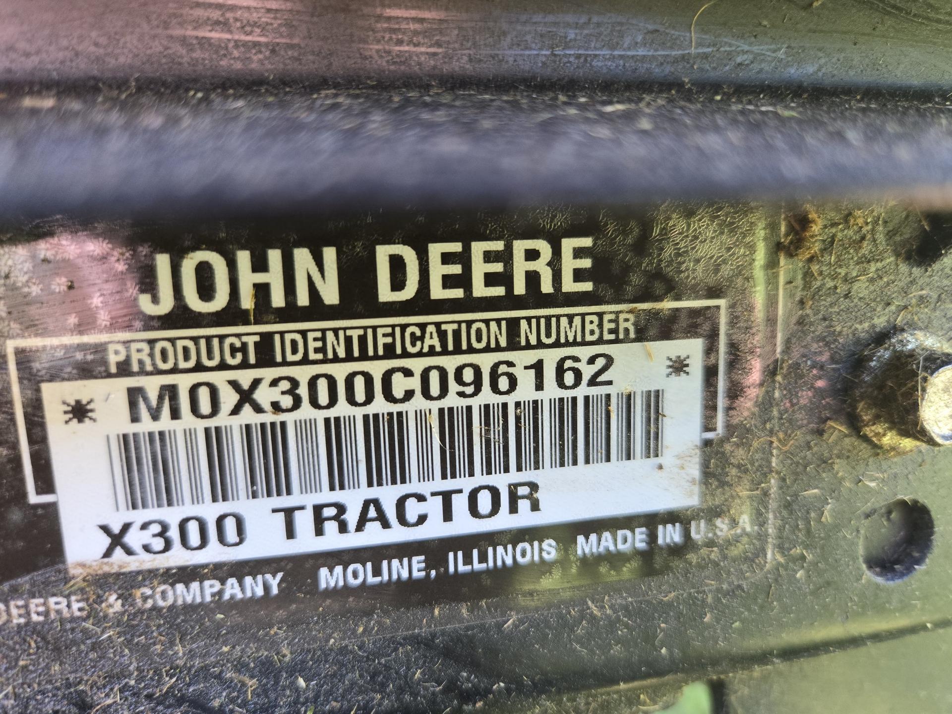 2008 John Deere X300 Image