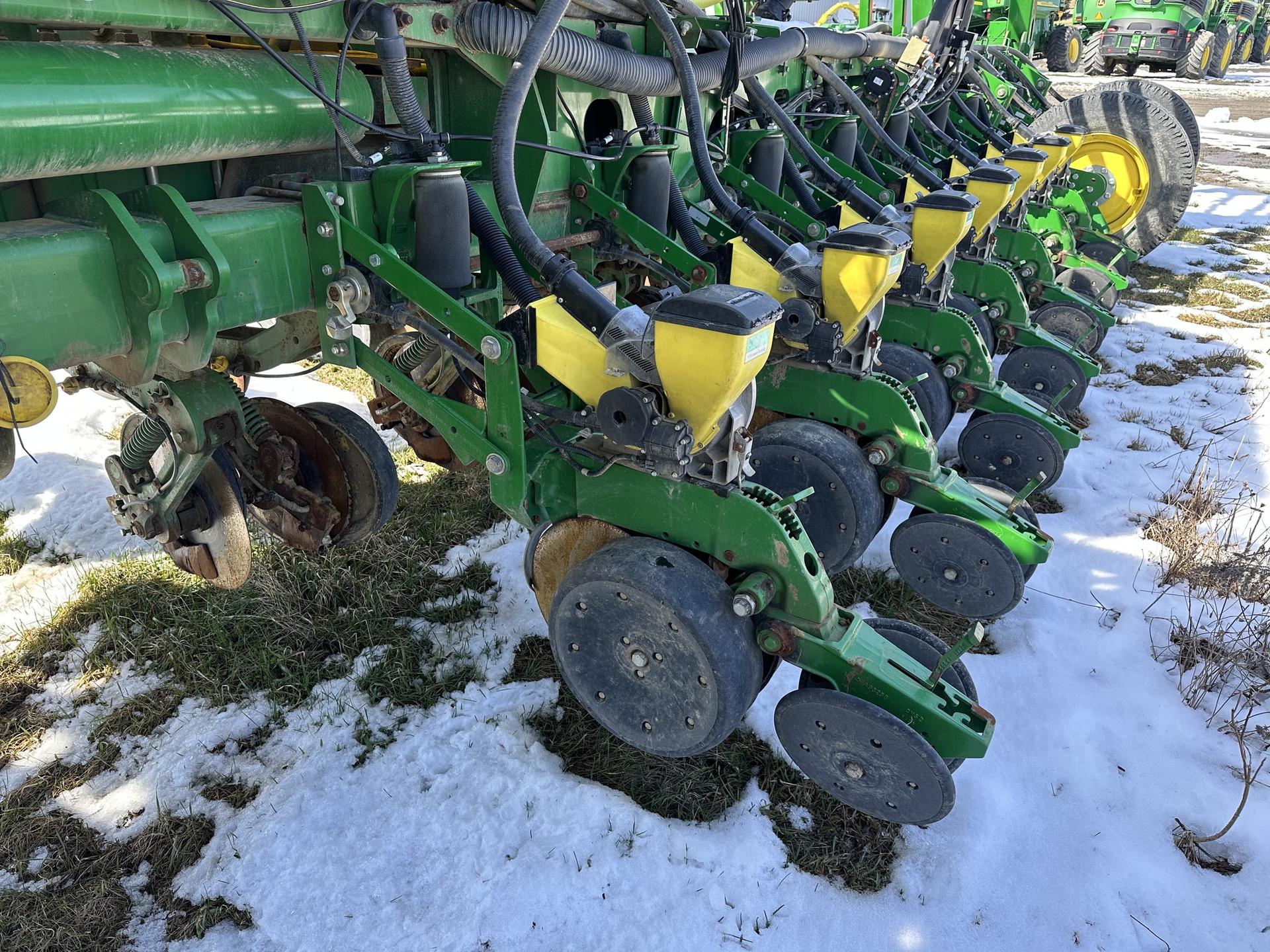 2012 John Deere 1770NT CCS Image