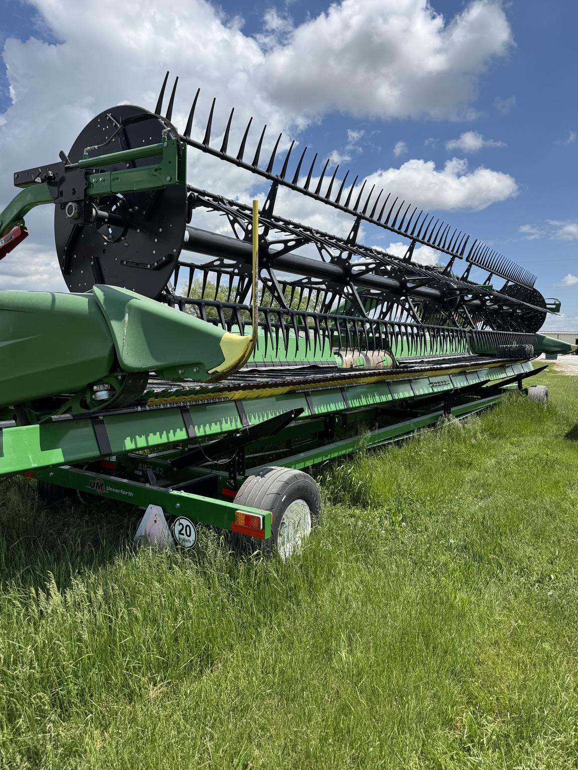 2022 John Deere HD35F Image