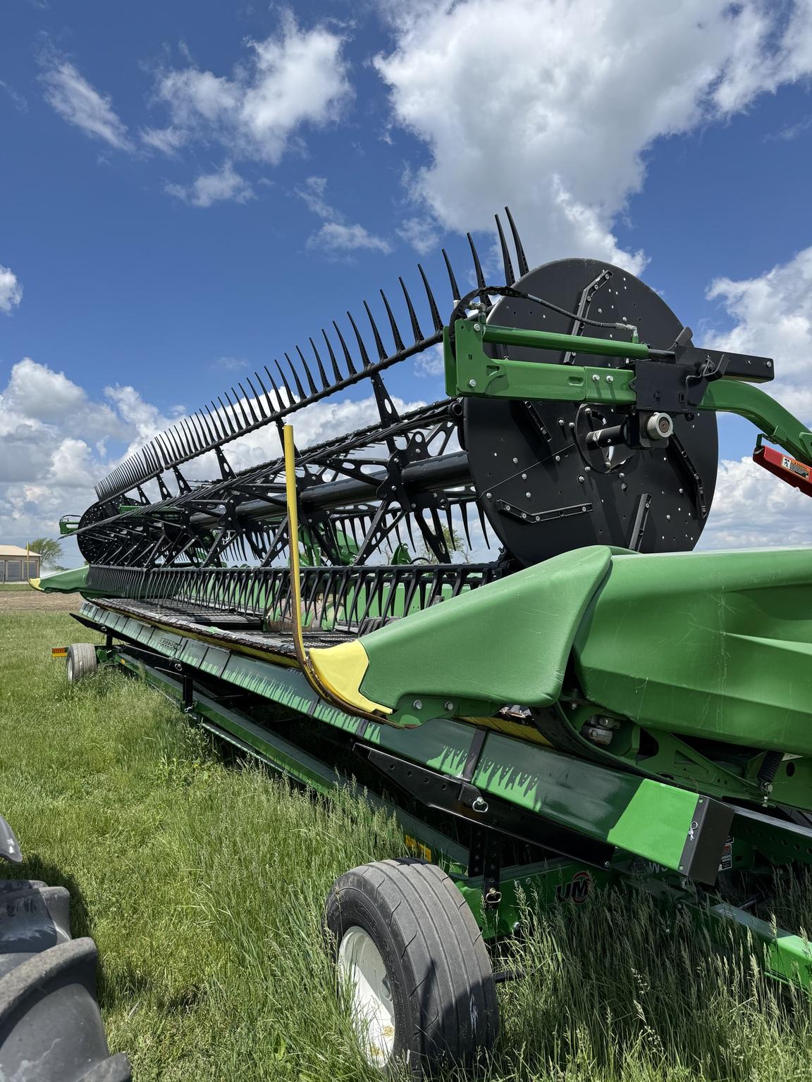 2022 John Deere HD35F Image