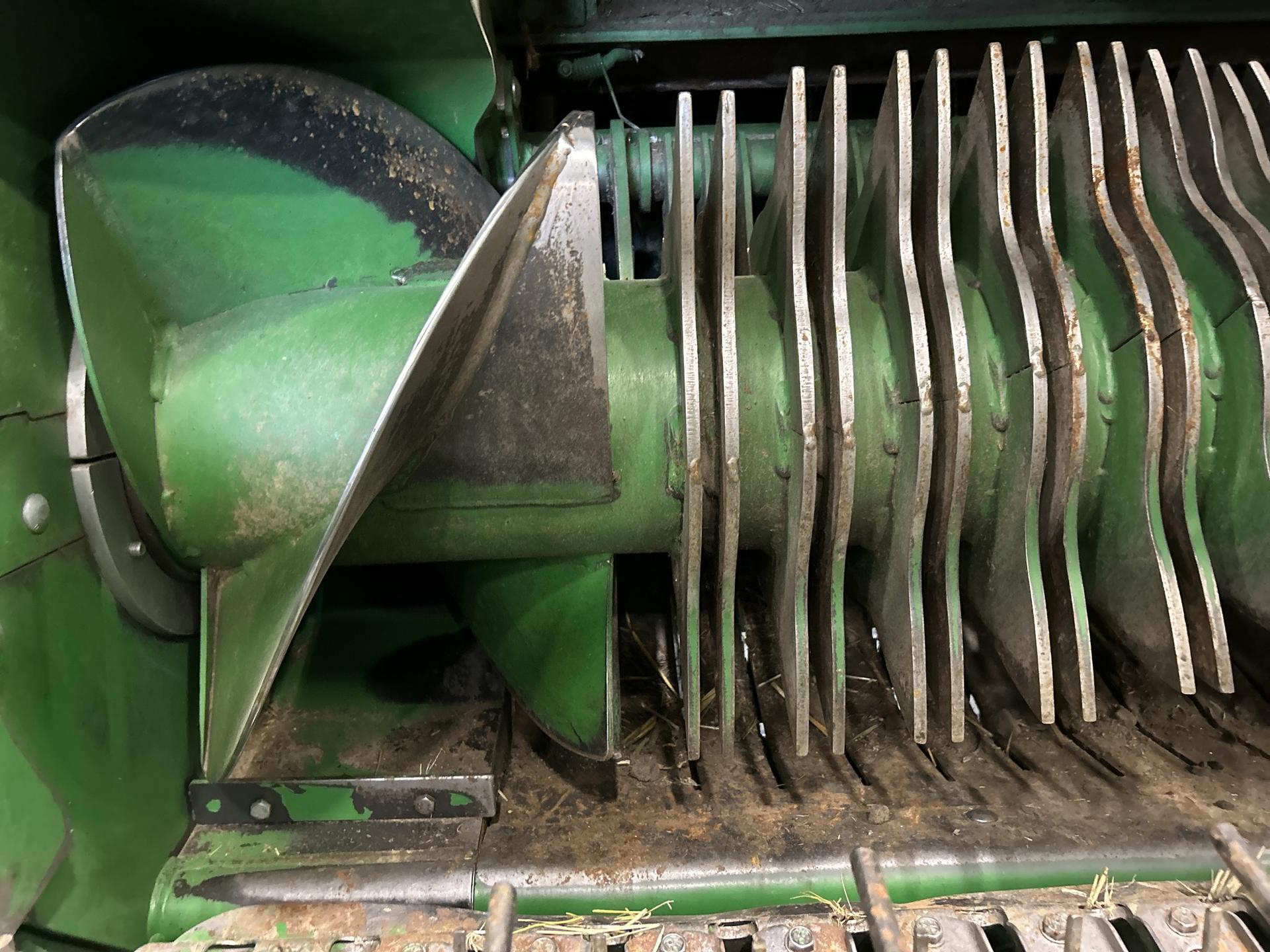 2020 John Deere 560M Precutter Image