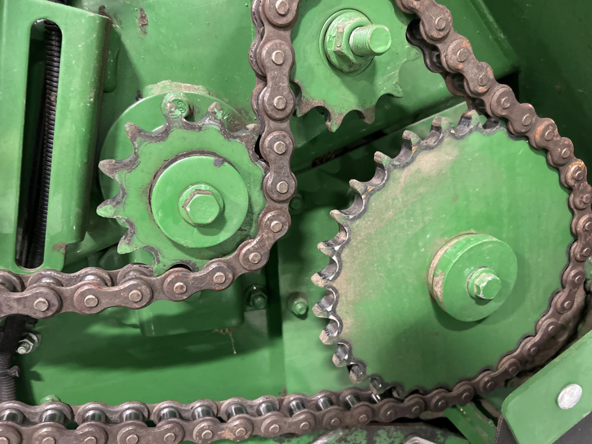 2020 John Deere 560M Precutter Image