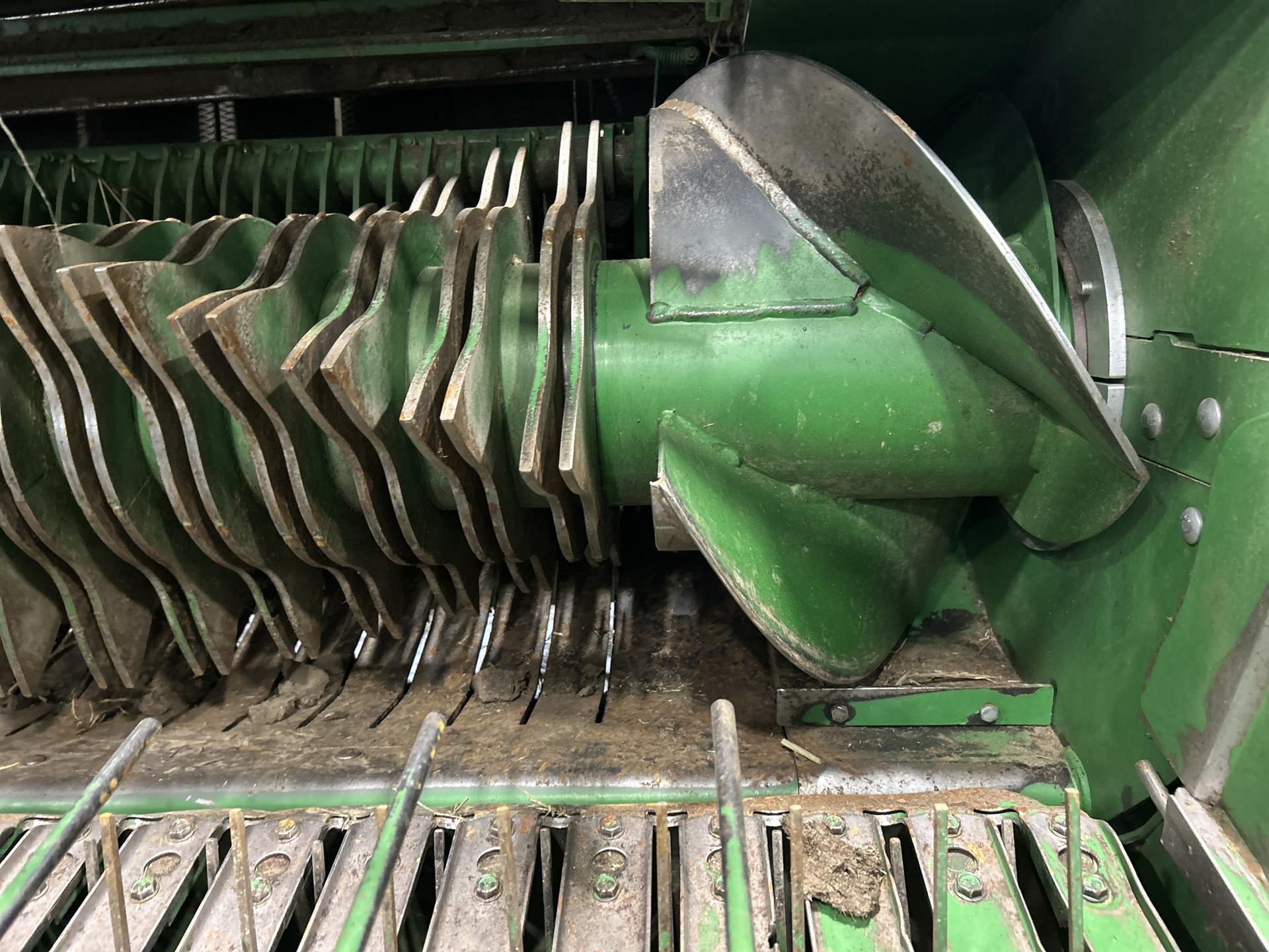 2020 John Deere 560M Precutter Image