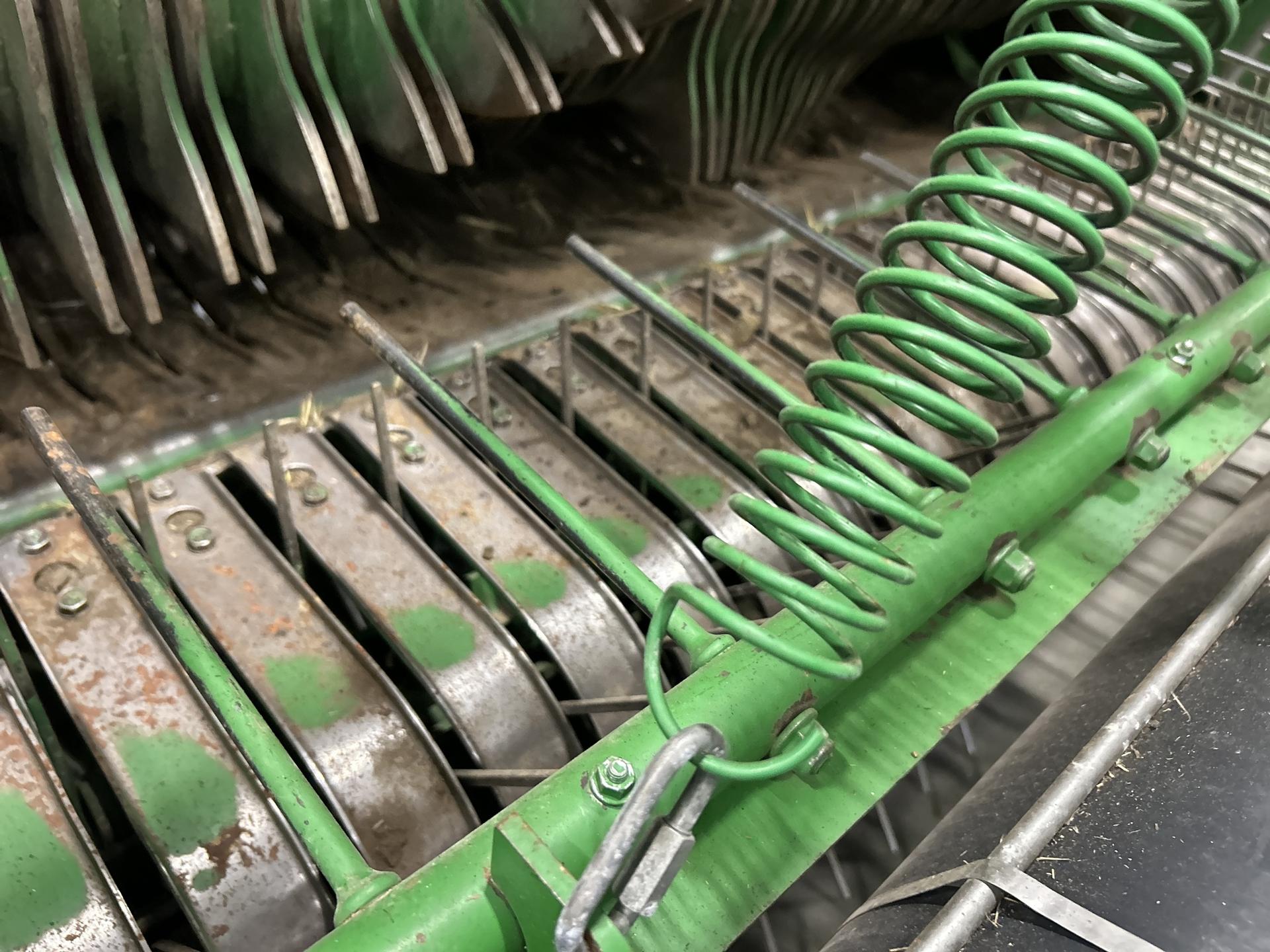 2020 John Deere 560M Precutter Image