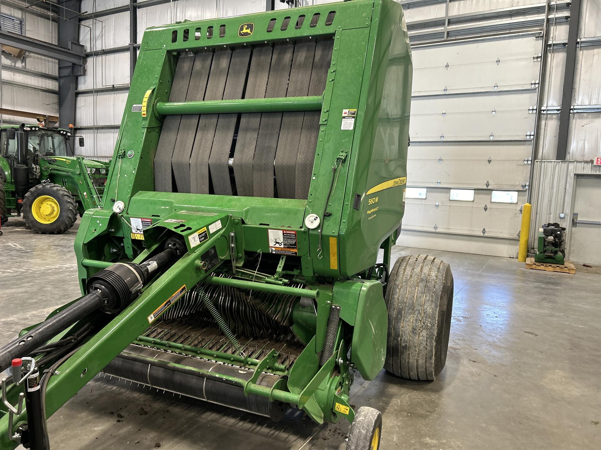 2020 John Deere 560M Precutter Image