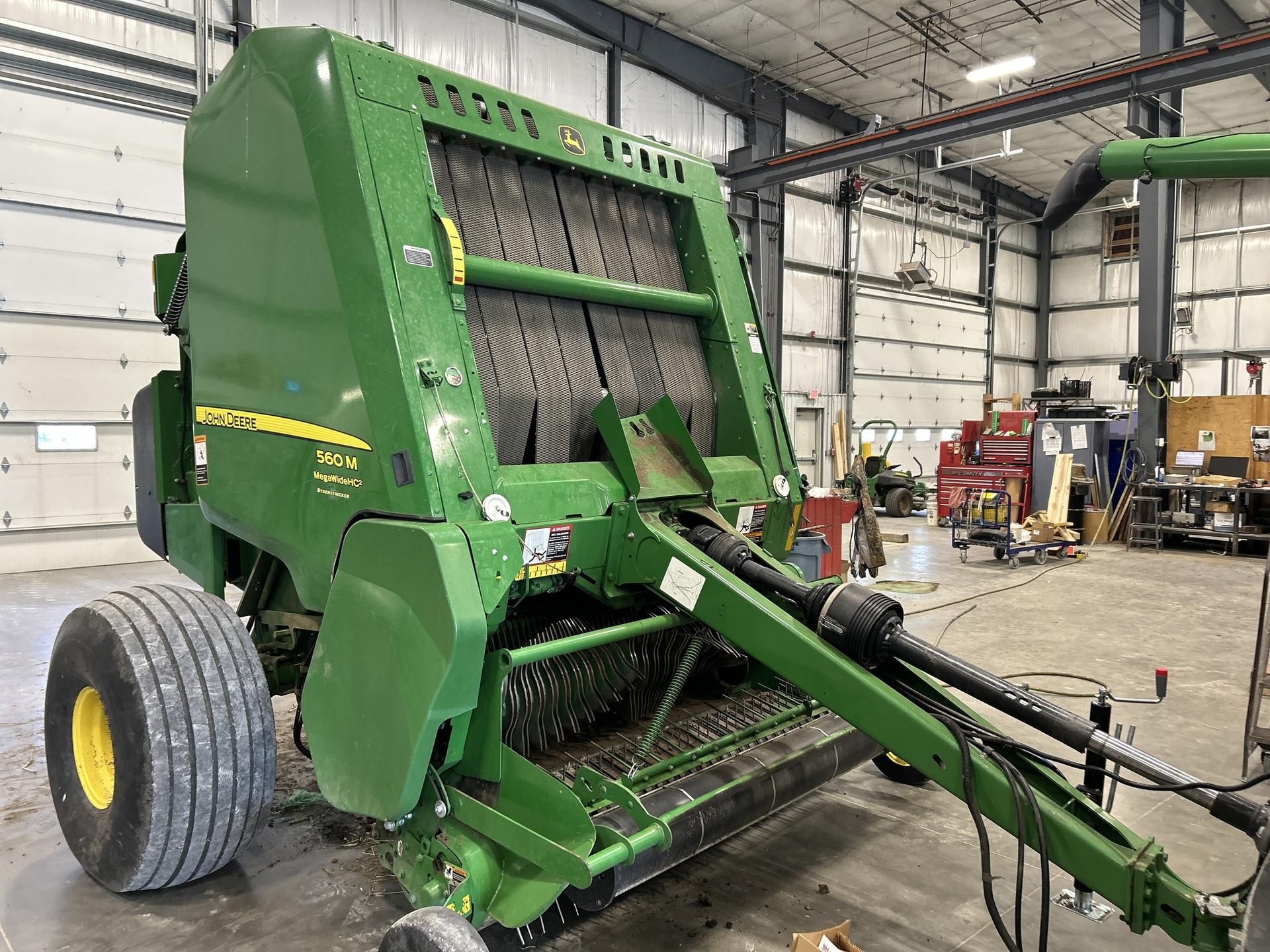 2020 John Deere 560M Precutter Image