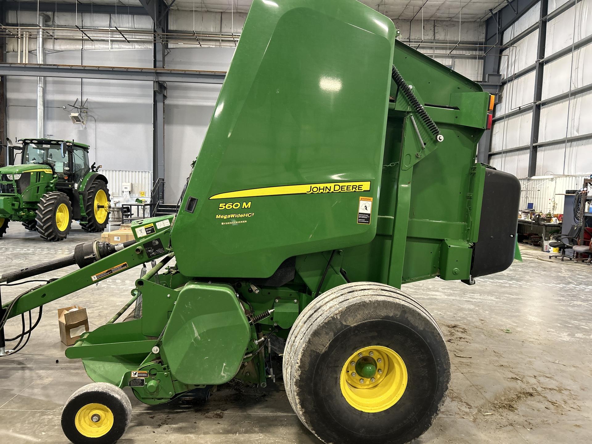 2020 John Deere 560M Precutter Image