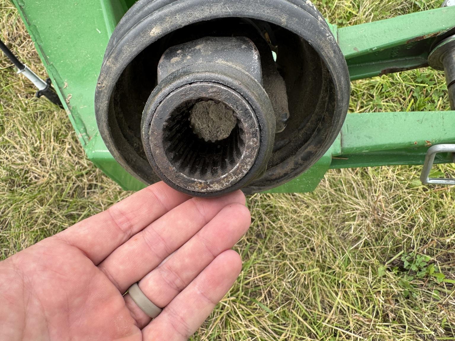 2015 John Deere 956 Image