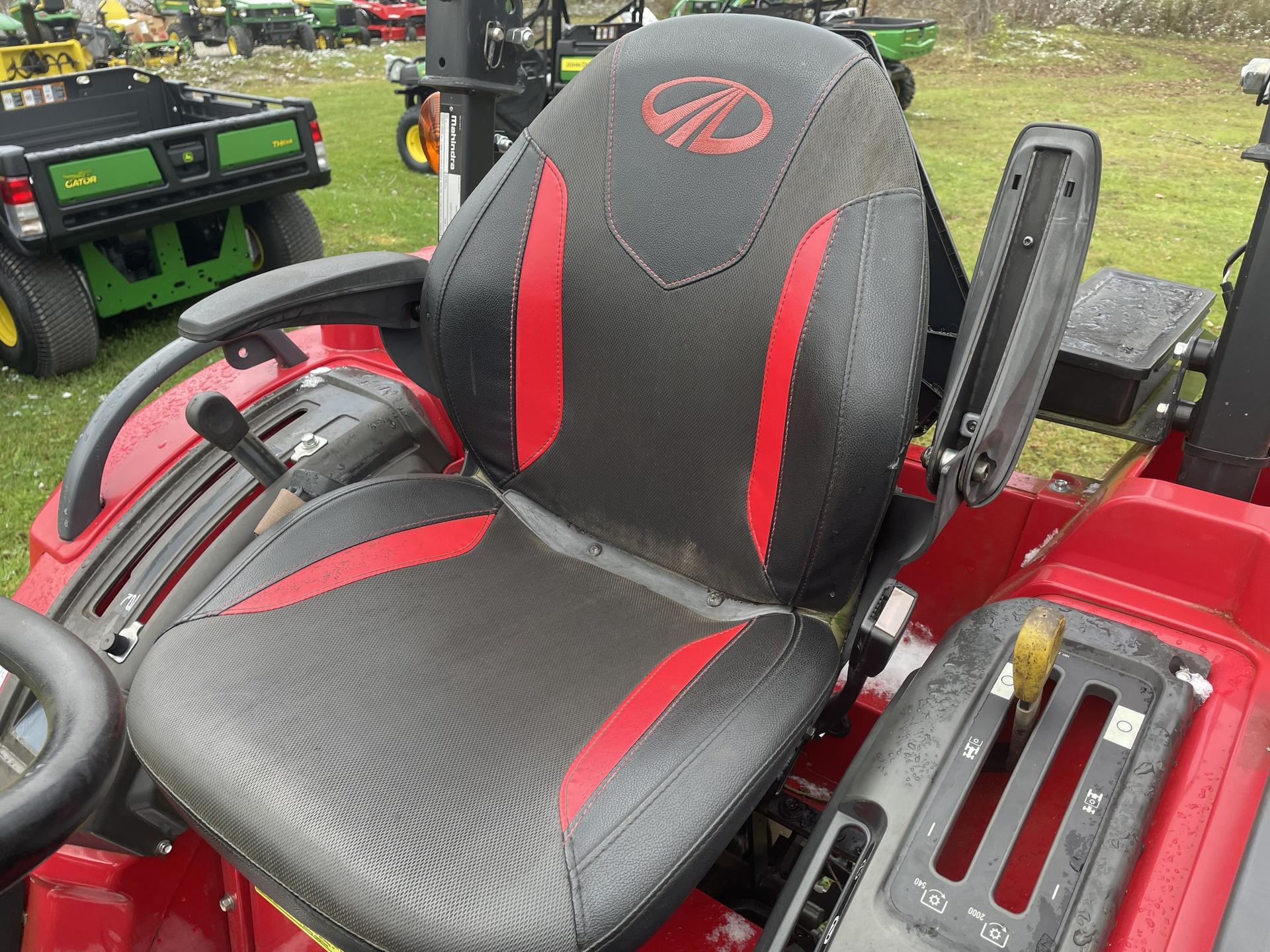 2021 Mahindra 1626 HST Image