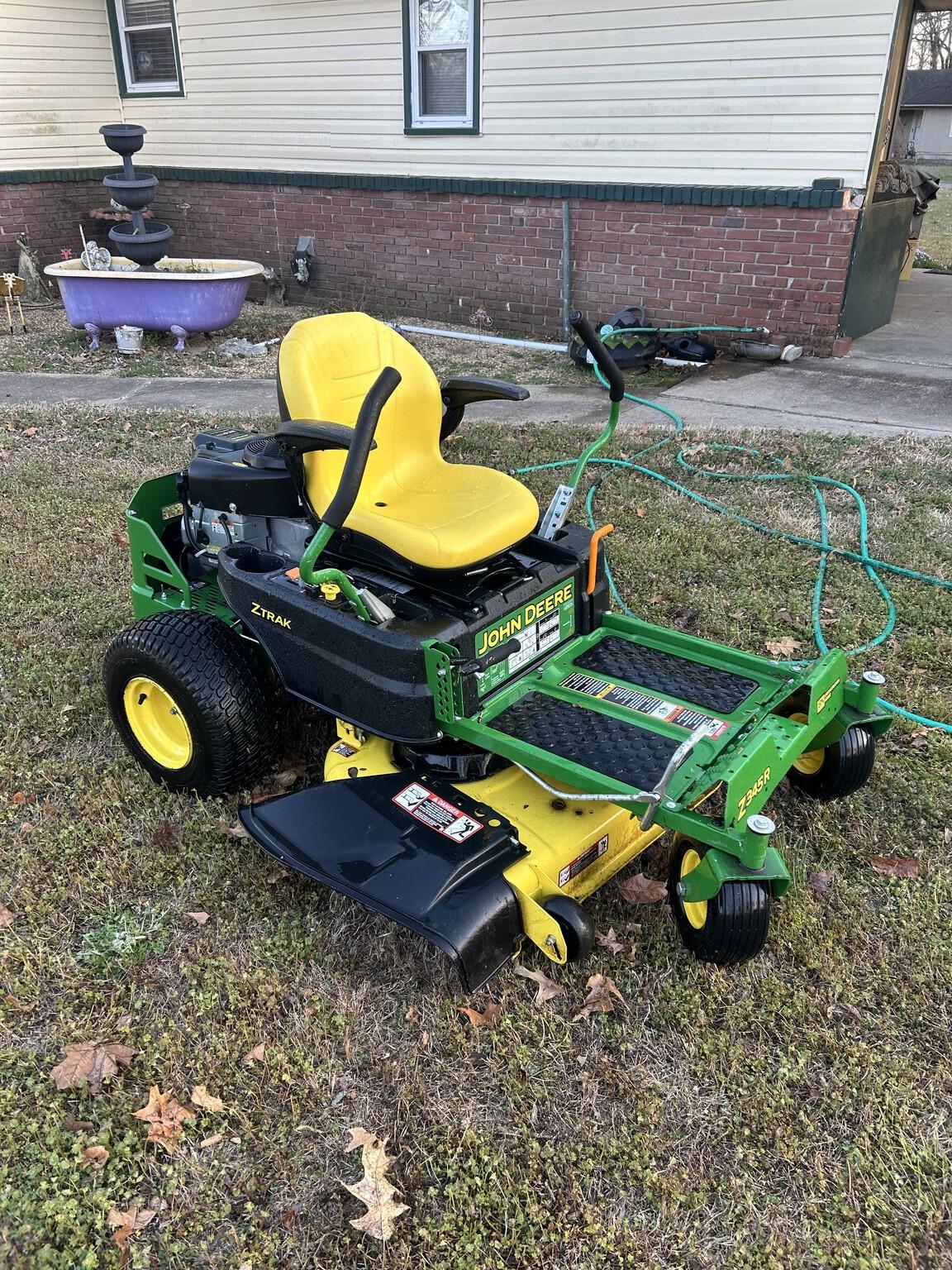 2020 John Deere Z345R Image