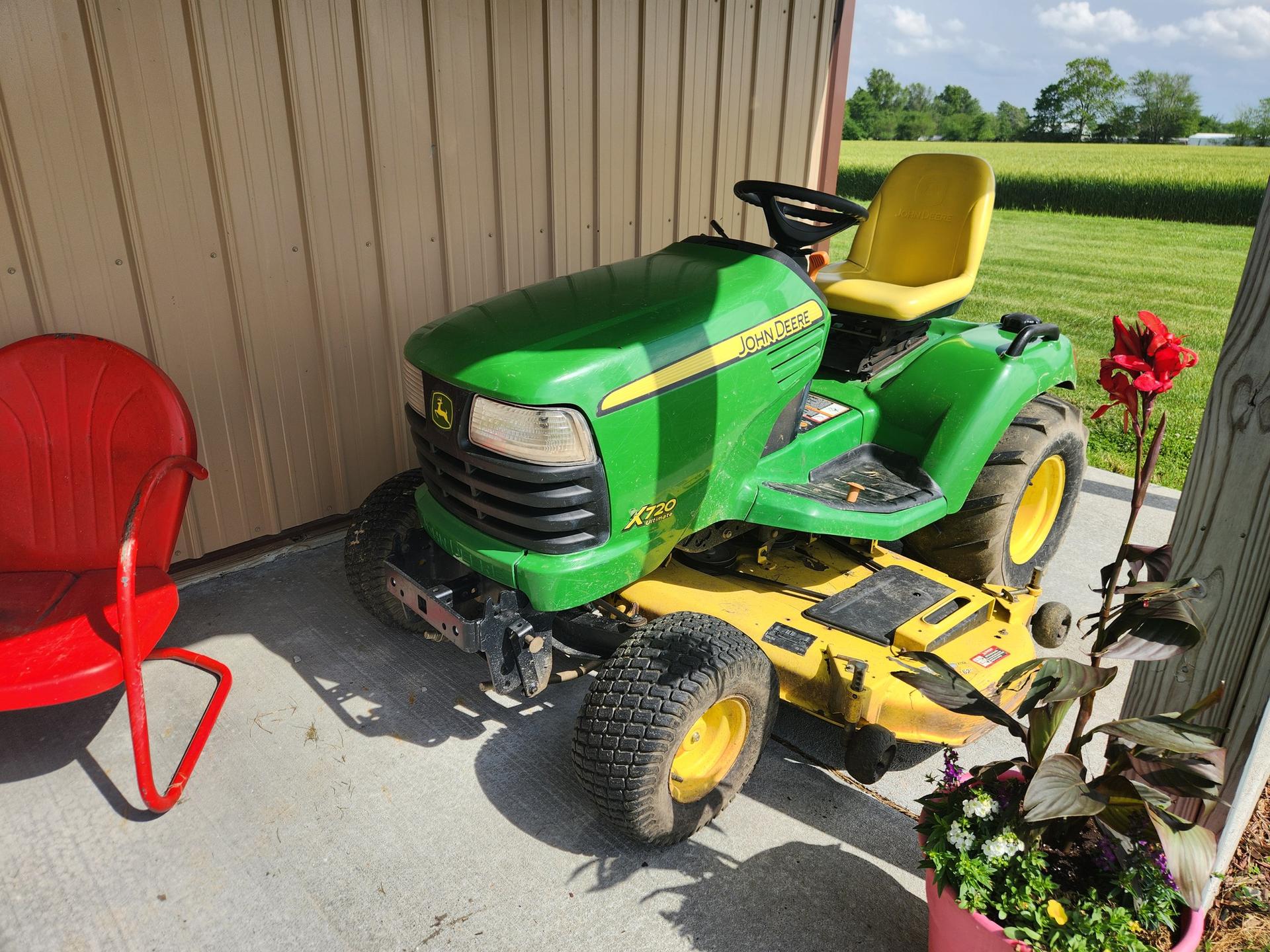 2008 John Deere X720 Image
