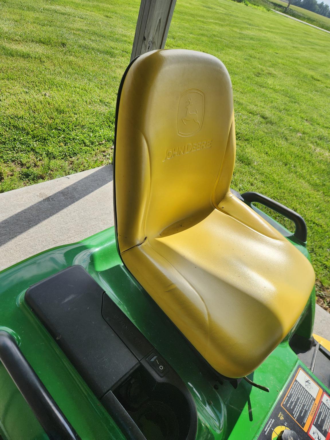 2008 John Deere X720 Image