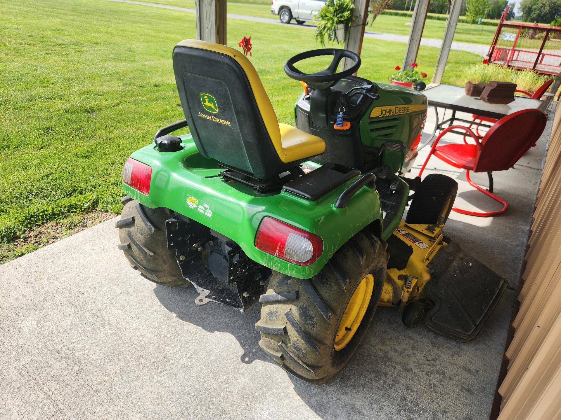 2008 John Deere X720 Image
