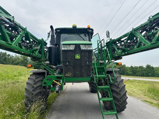 2021 John Deere R4044 Image