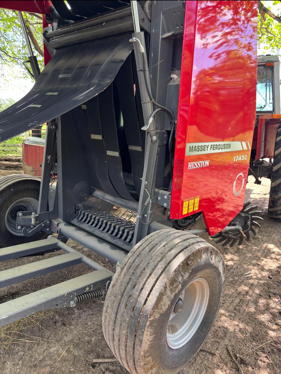 2022 Massey Ferguson 1745 Image