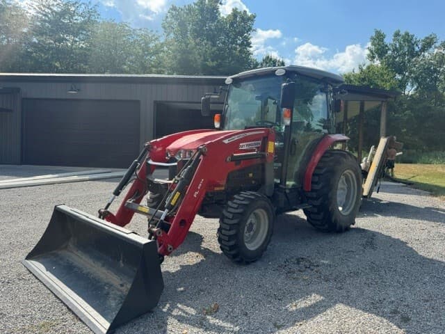 2021 Massey Ferguson 2860M Image