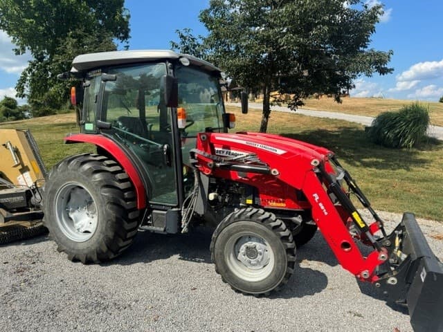 2021 Massey Ferguson 2860M Image