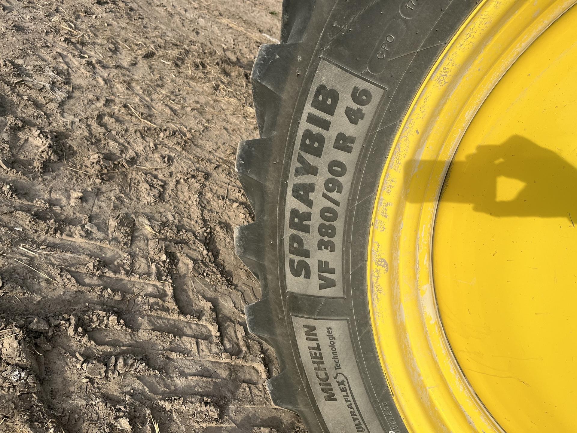 2023 John Deere 412R Image