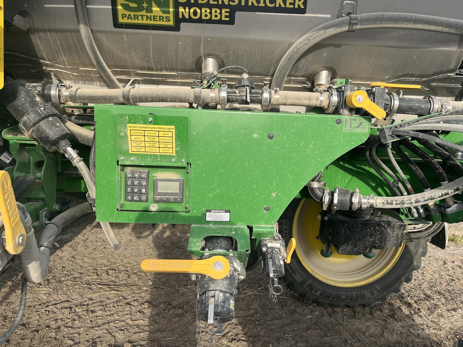 2023 John Deere 412R Image