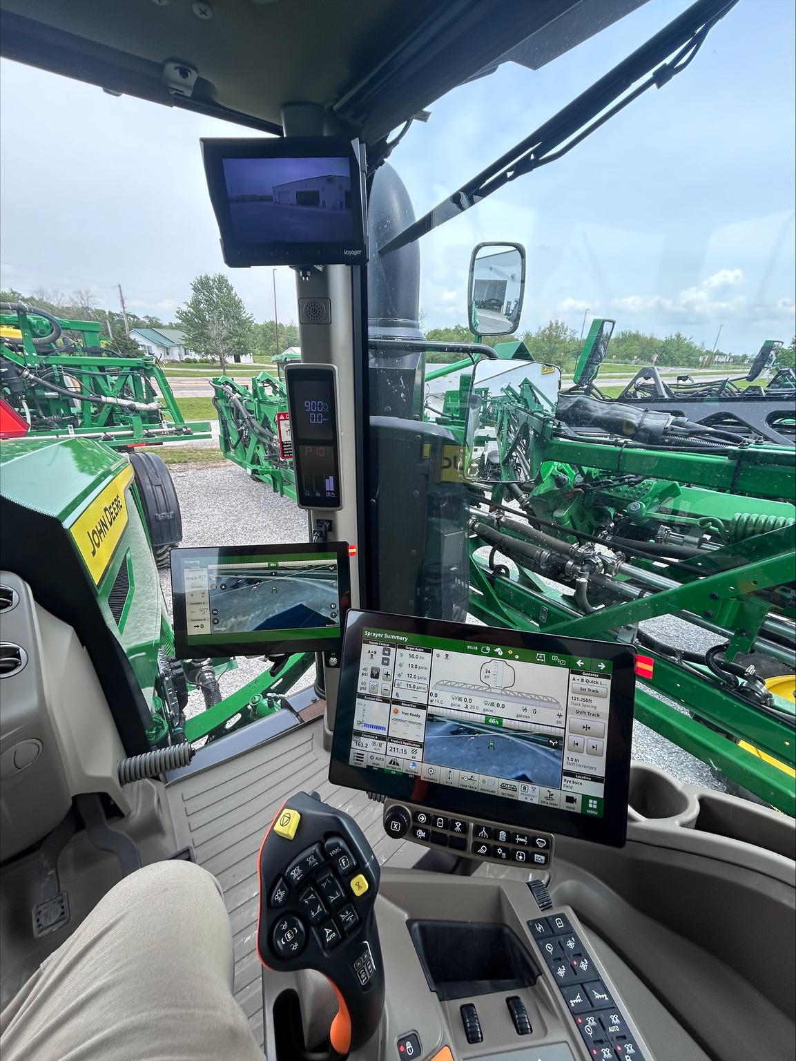 2023 John Deere 412R Image