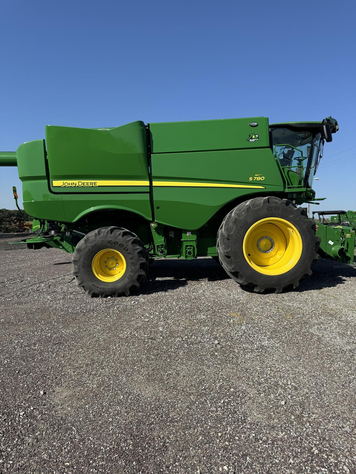2022 John Deere S780 Image