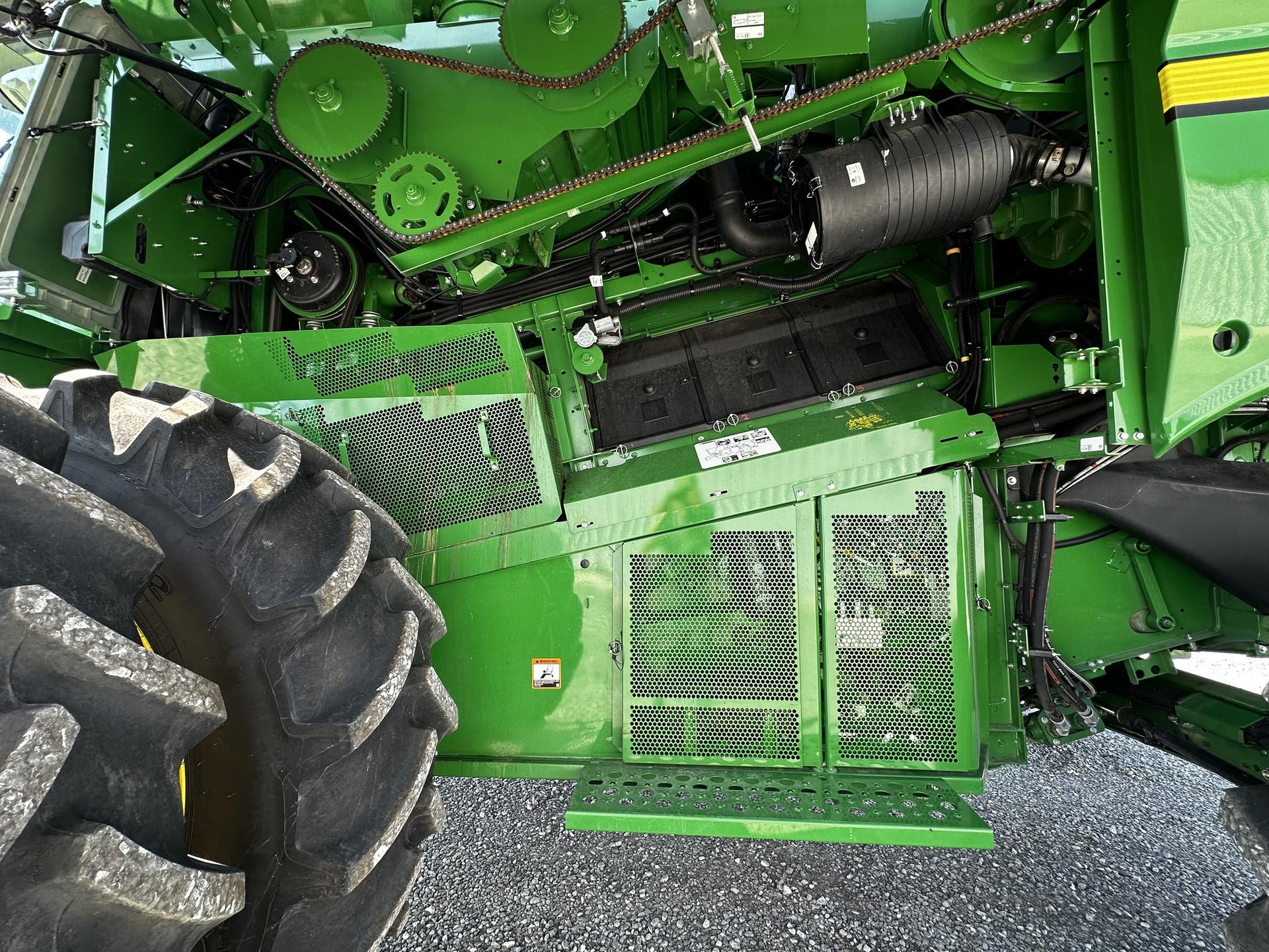 2023 John Deere S770 Image