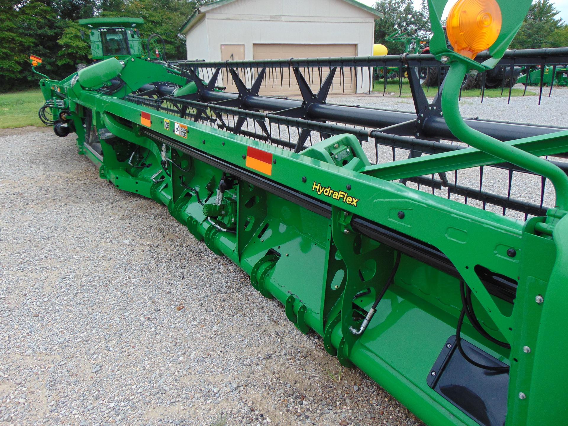 2013 John Deere 640FD Image
