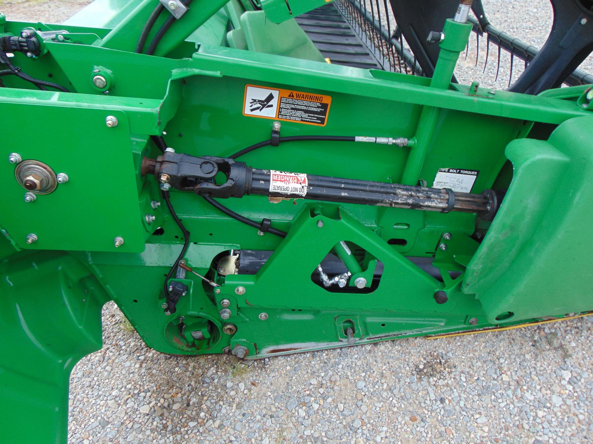 2013 John Deere 640FD Image