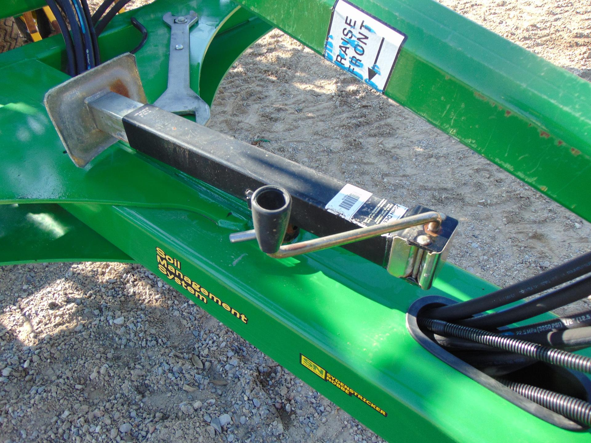 2022 John Deere 2230 Image