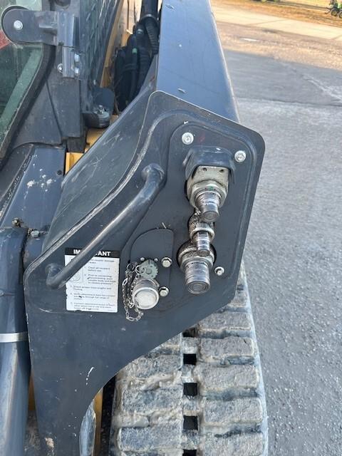 2021 John Deere 333G Image