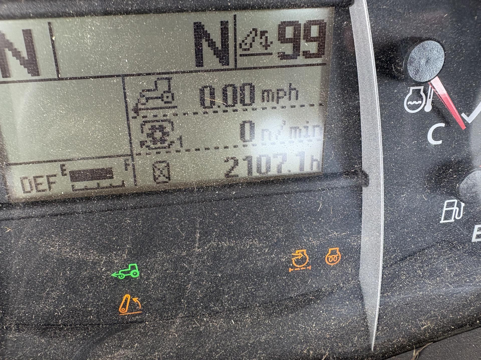 2017 Kubota M6-131 Image