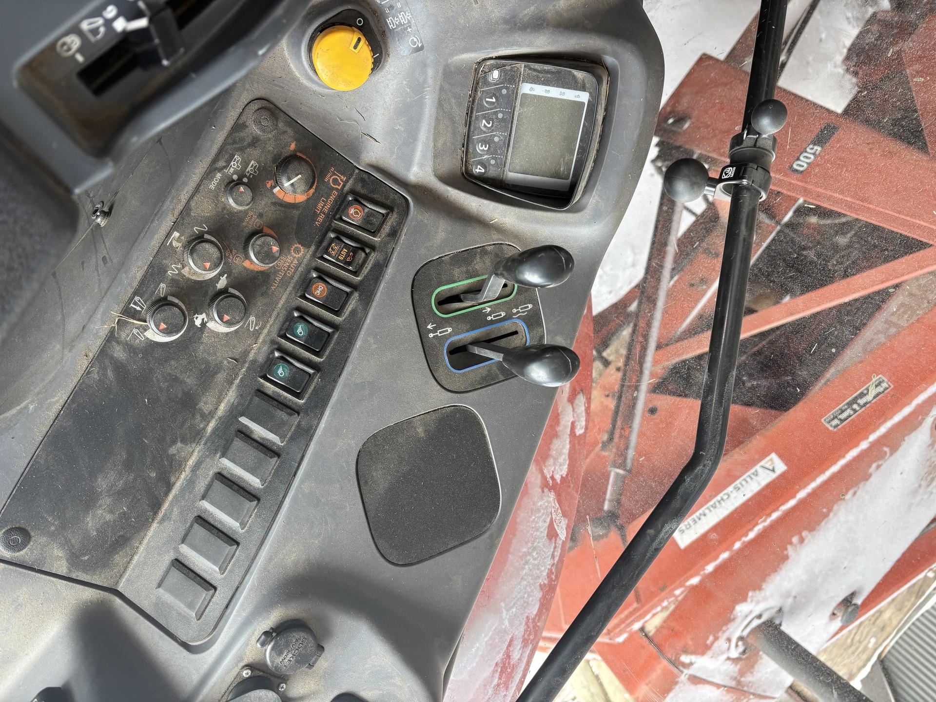 2017 Kubota M6-131 Image