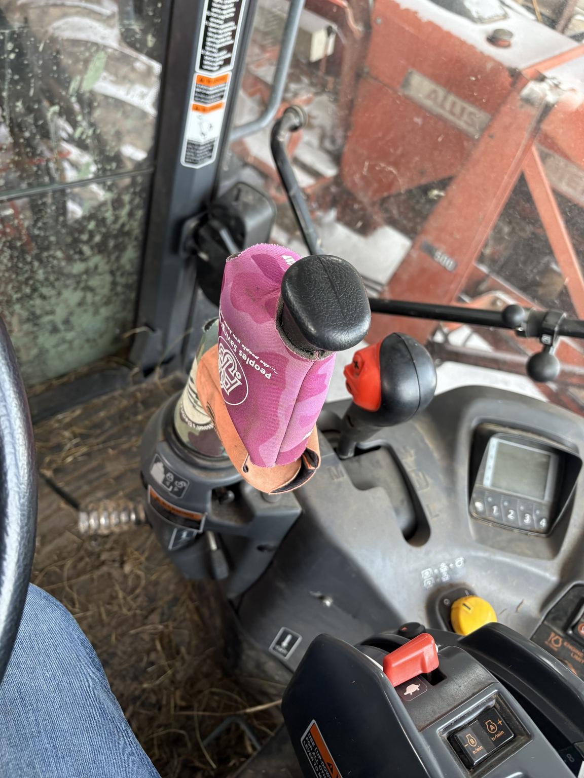 2017 Kubota M6-131 Image